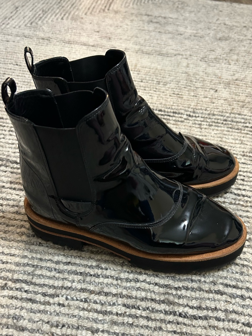 Repetto Paris Black Patent Leather Chelsea Boot Size 37